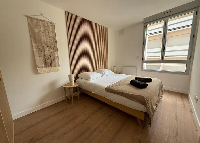 Le Sanctuzen Proche Sanctuaire, Spacieux Apartment *