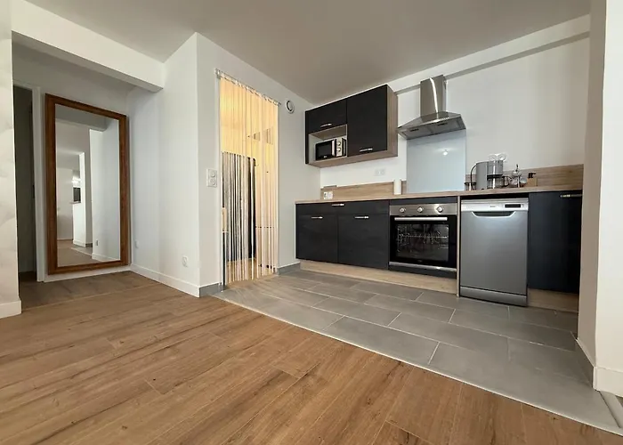 Apartment Le Sanctuzen Proche Sanctuaire, Spacieux