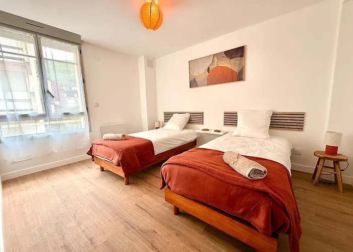 Le Sanctuzen Proche Sanctuaire, Spacieux Апартаменты Лурд